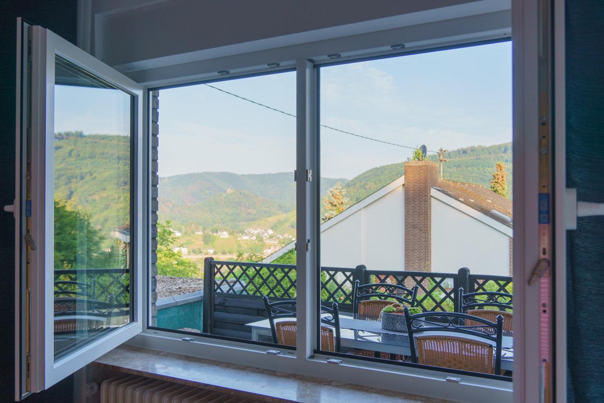 Ferienwohnung Auf Sarret บุลลาย ภายนอก รูปภาพ